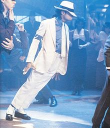 Michael Jackson performing with patented anti gravity shoes